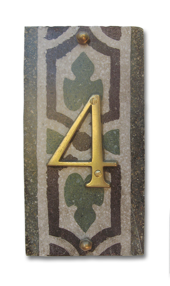 Apartment 4 - Typical Ligurian tile from the 1940s
